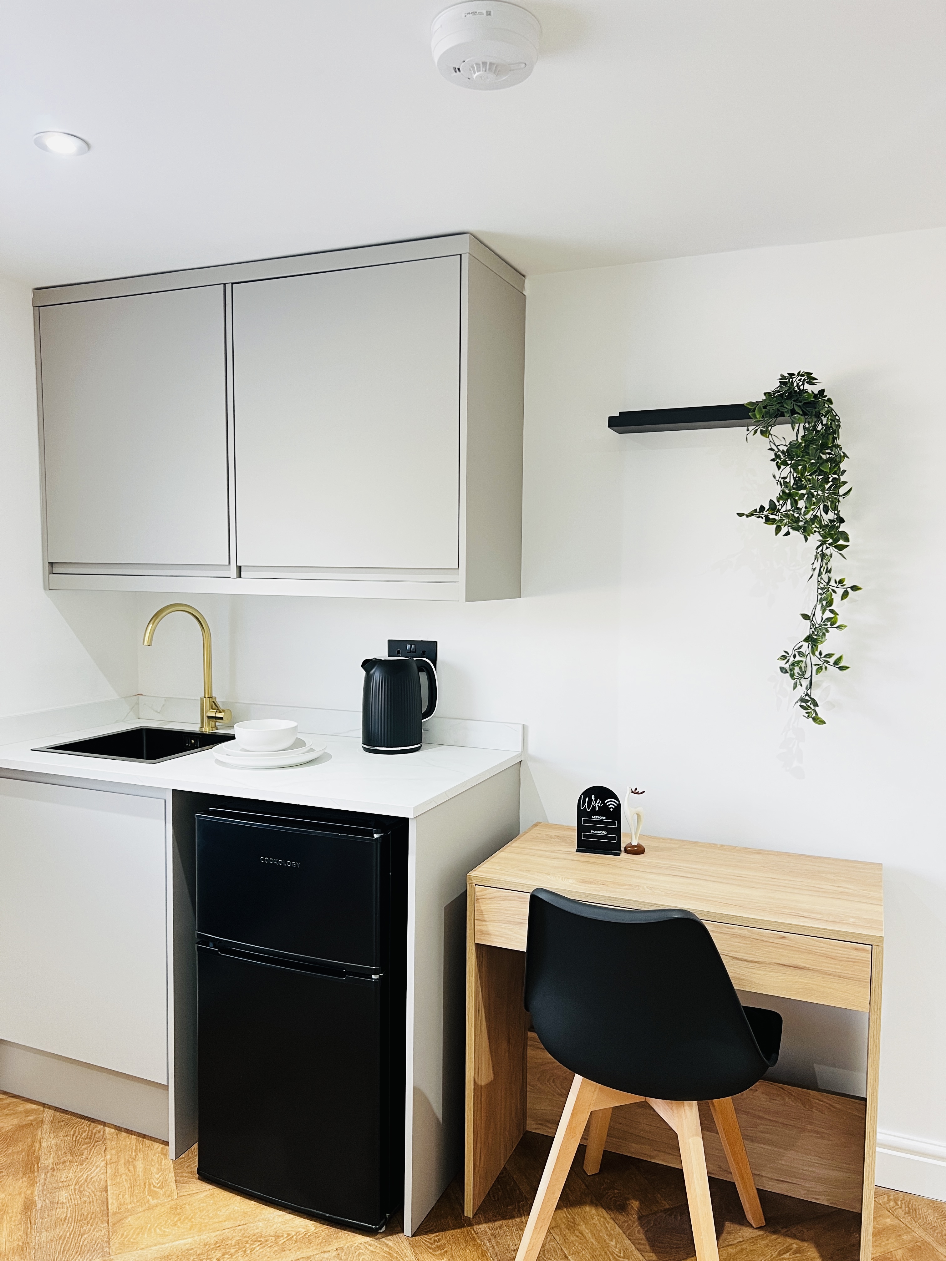 The Sela Suite